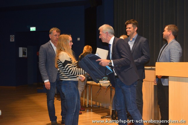 Sportlerehrung_TSV_Stadt_SMUE_2019_008.jpg