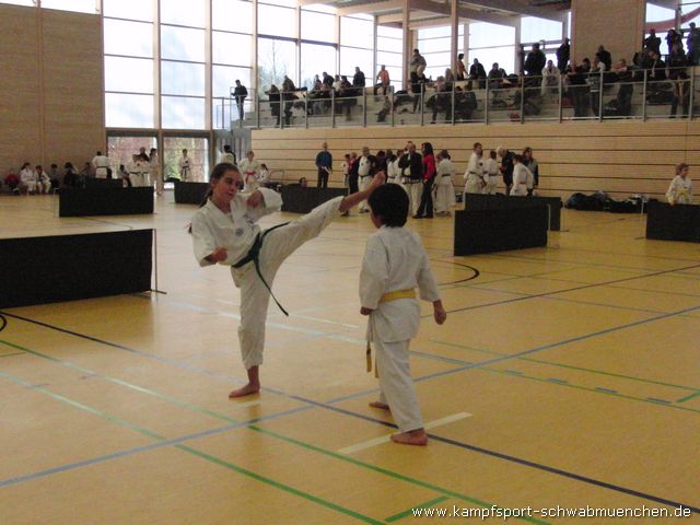 2010_11_27_bayerische_Taekwondomeisterschaft_Illertissen_20.jpg