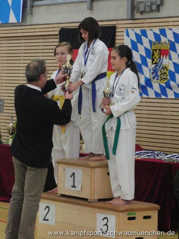 2010_11_27_bayerische_Taekwondomeisterschaft_Illertissen_24.jpg