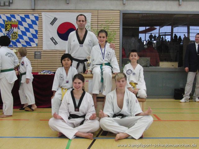 2010_11_27_bayerische_Taekwondomeisterschaft_Illertissen_26.jpg
