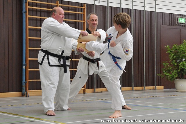 Taekwondomeisterschaft_Lauingen_11_2015_061.jpg