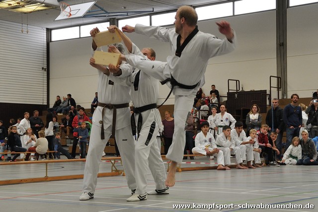 Taekwondomeisterschaft_Lauingen_11_2015_096.jpg