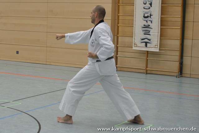 2016_10_22_22_Bayerische_Taekwondo_Meisterschaft_Bobingen_088.jpg