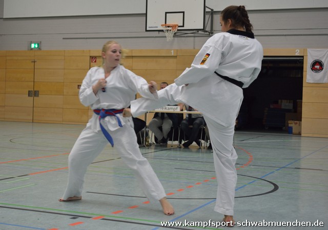 2016_10_22_22_Bayerische_Taekwondo_Meisterschaft_Bobingen_099.jpg