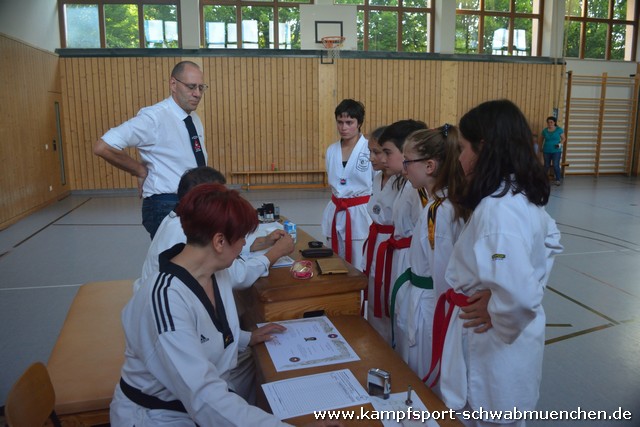 DAN_Taekwondo_Corinna_2019_030.jpg