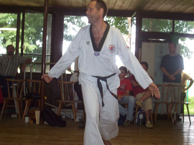 heiss_4dan_tkd06.jpg