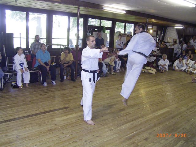 heiss_4dan_tkd101.jpg
